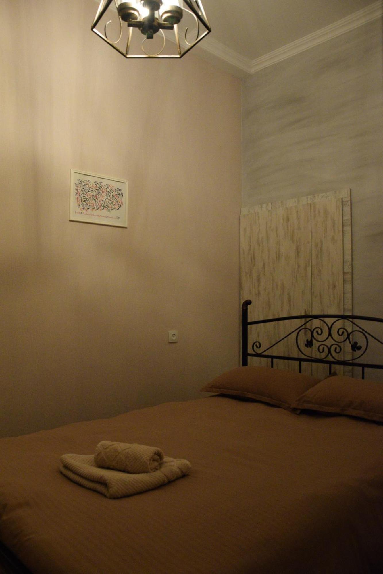 Librarians' Flat Lejlighed Tbilisi Eksteriør billede