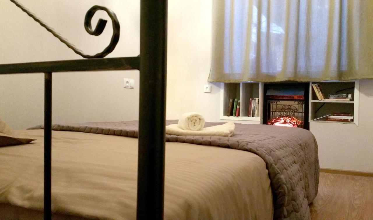 Librarians' Flat Lejlighed Tbilisi Eksteriør billede