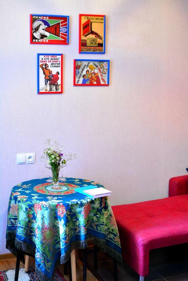 Librarians' Flat Lejlighed Tbilisi Eksteriør billede
